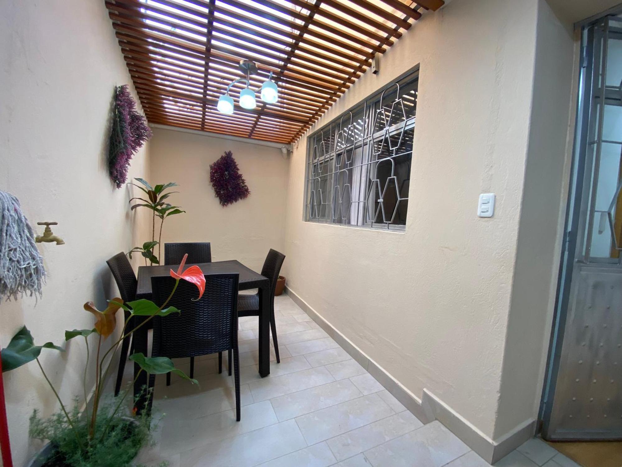 Bella Suite En Zona Exclusiva De Cuenca Para 6 Personas II Exteriör bild